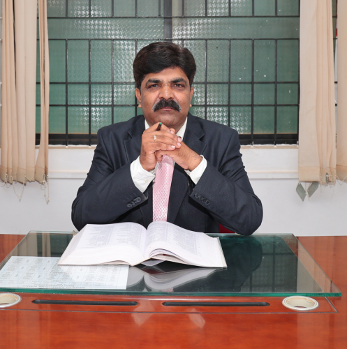Shri. Basavaraj.C.Chinivalar | Principal